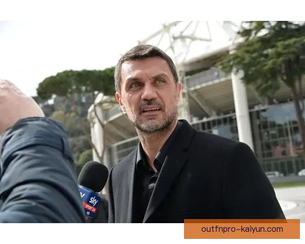 马尔蒂尼的比赛经验对年轻球员的影响值得关注，传授智慧助力成长。